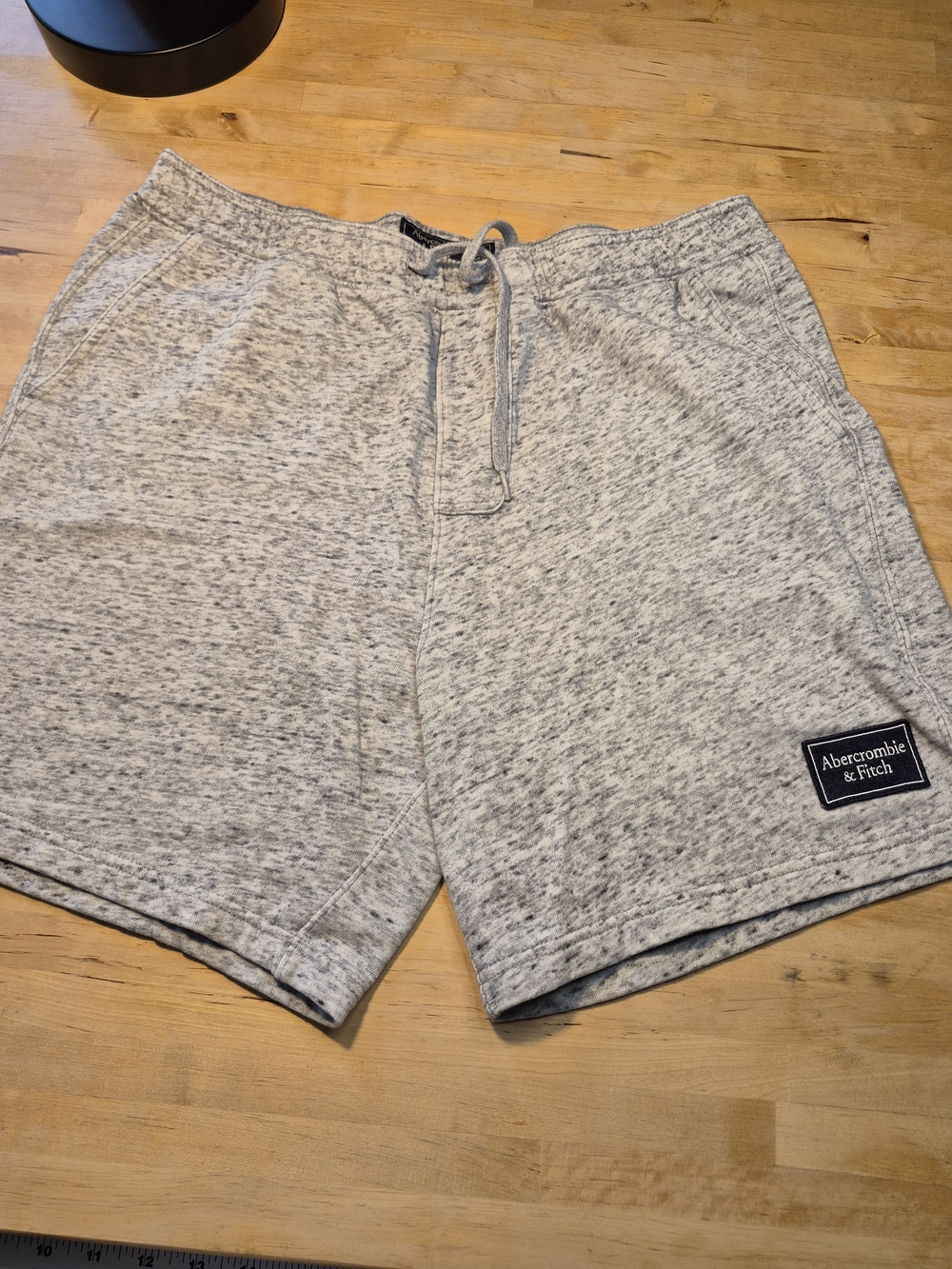 Abercrombie & Fitch Men’s Heather Gray Drawstring Shorts